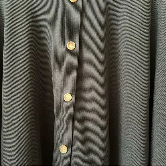 Boohoo Plus Button Front Ribbed Skater Mini Skirt in Black - Picture 5 of 7